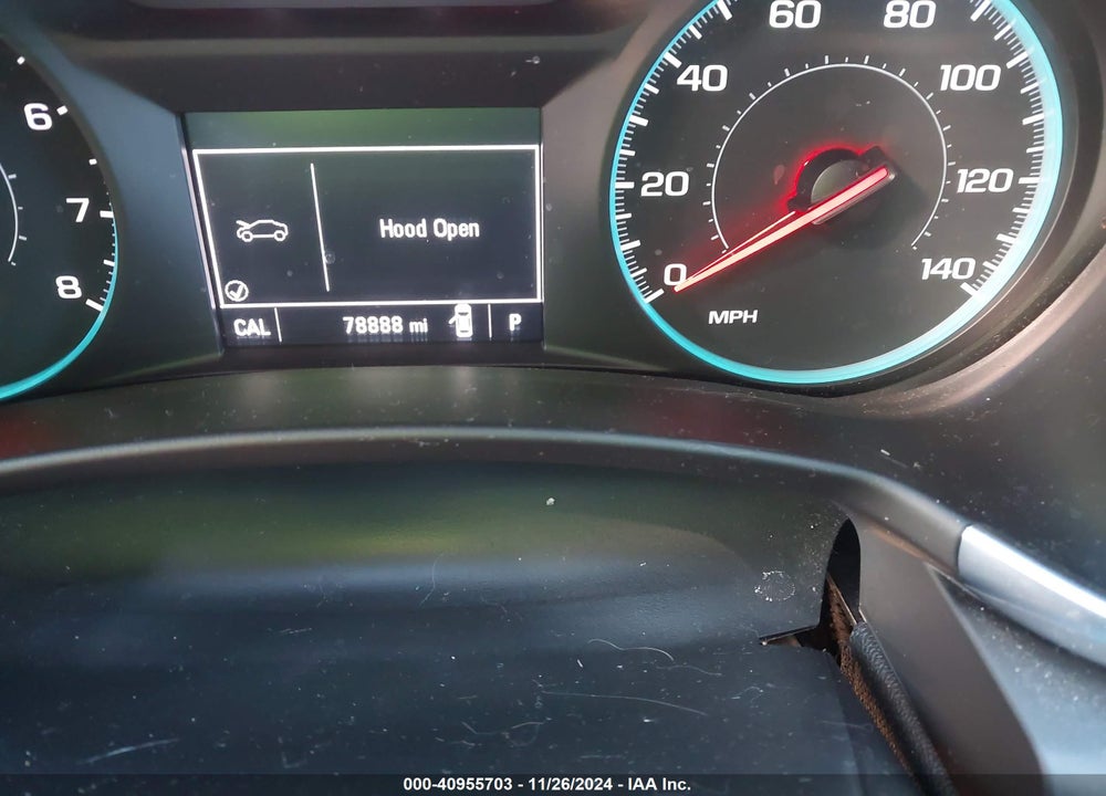 2018 CHEVROLET EQUINOX LT VIN: 2GNAXSEV4J6190241
