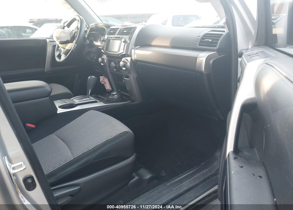 2018 TOYOTA 4RUNNER SR5 VIN: JTEBU5JR1J5526225