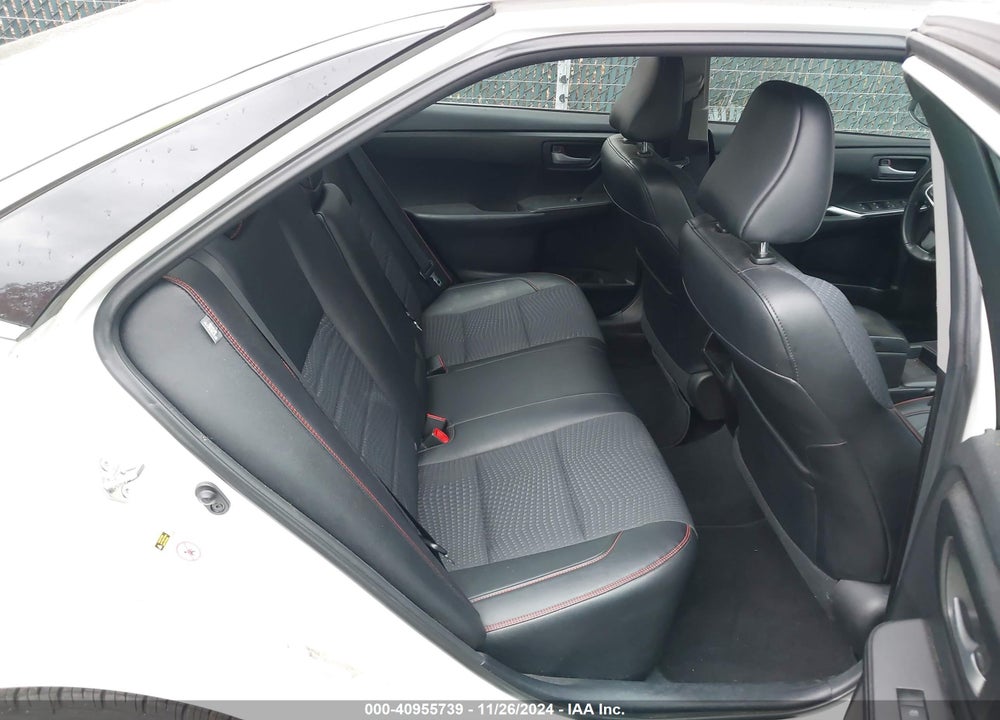 2015 TOYOTA CAMRY SE VIN: 4T1BF1FK5FU056082