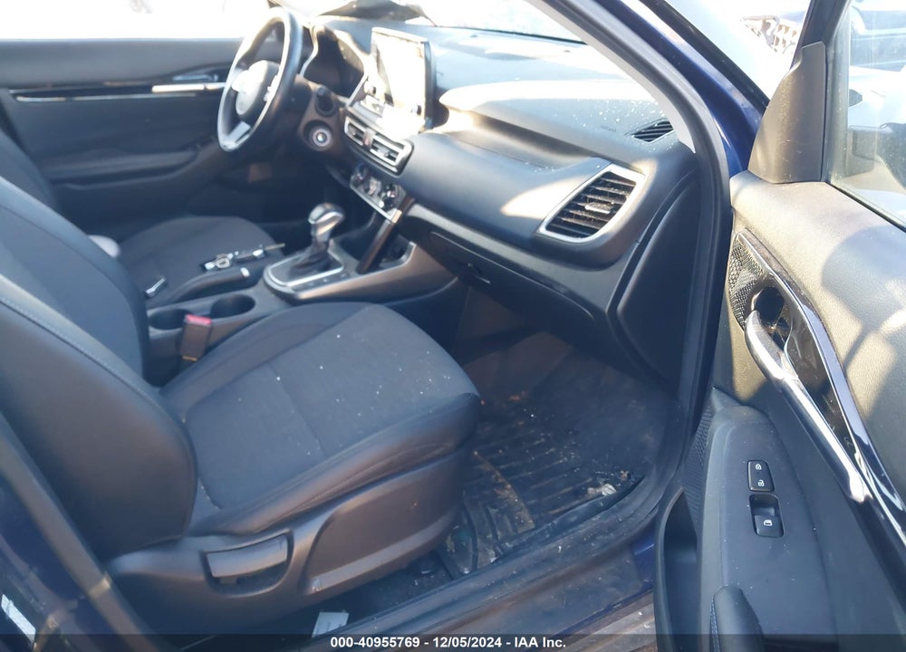 2021 KIA SELTOS S VIN: KNDEUCAA4M7055096
