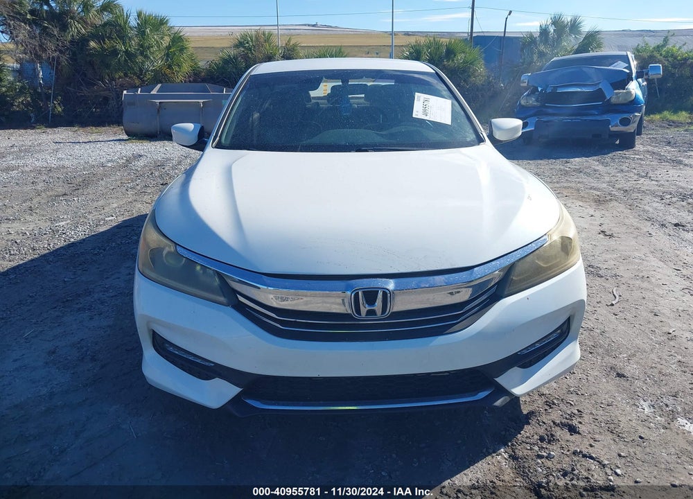 2017 HONDA ACCORD VIN: 1HGCR2F11HA189831