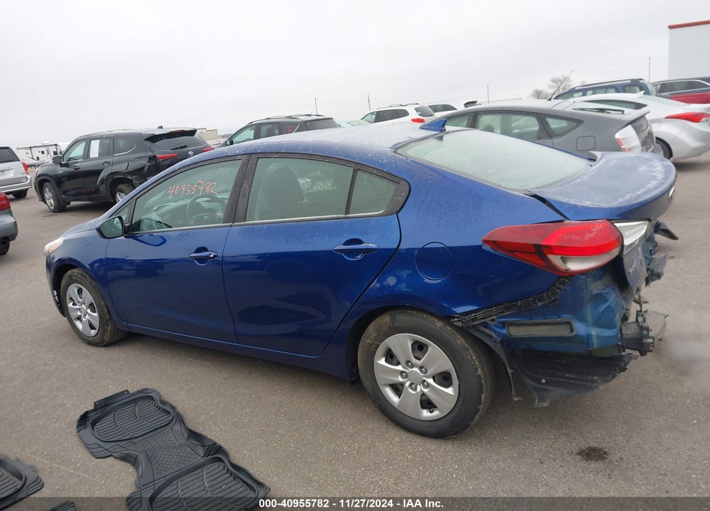 2018 KIA FORTE VIN: 3KPFL4A73JE247414
