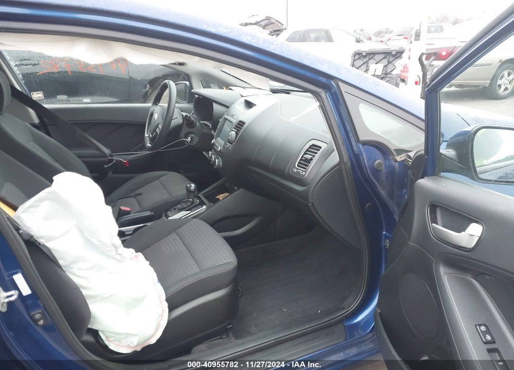 2018 KIA FORTE VIN: 3KPFL4A73JE247414