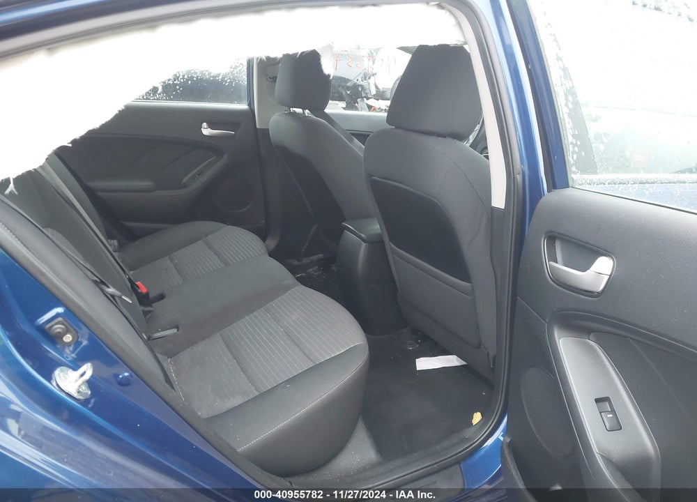 2018 KIA FORTE VIN: 3KPFL4A73JE247414