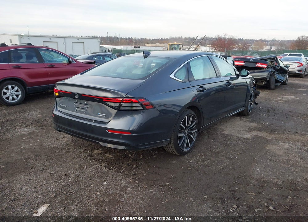 2024 HONDA ACCORD HYBRID TOURING VIN: 1HGCY2F88RA064715