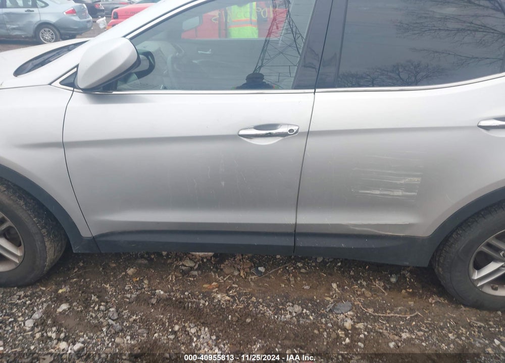 2017 HYUNDAI SANTA FE SPORT 2.4L VIN: 5XYZTDLB3HG480284