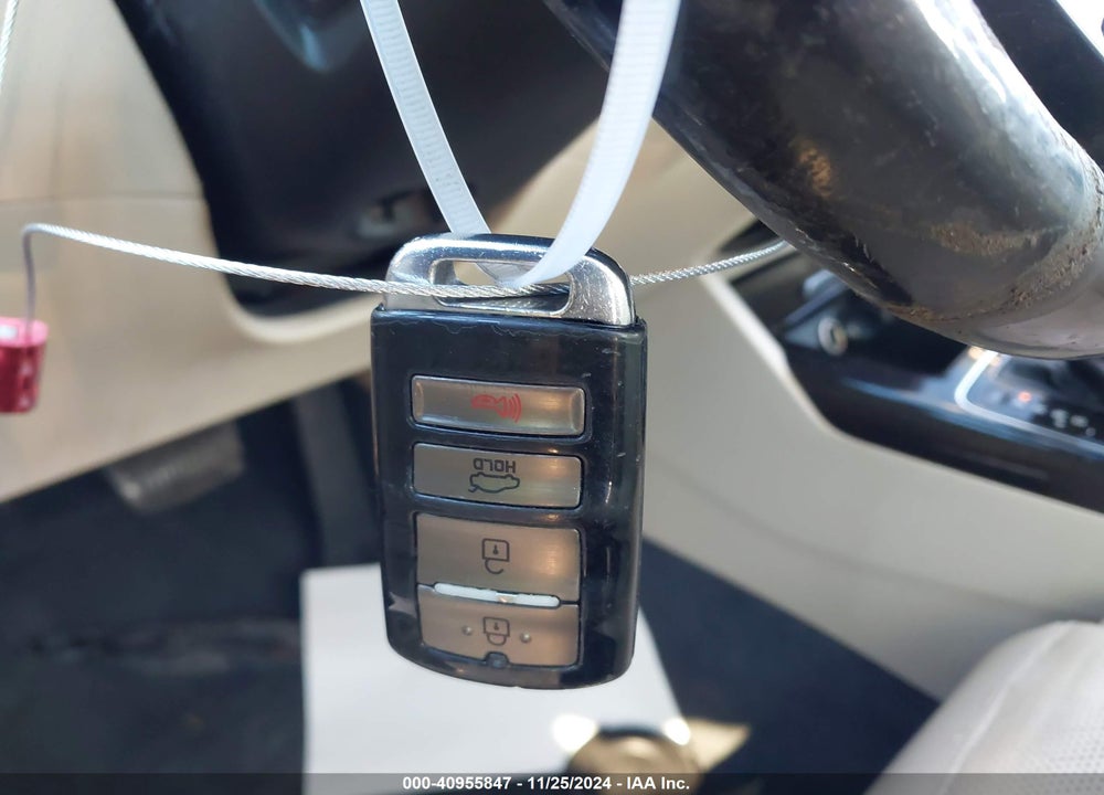 2014 KIA CADENZA PREMIUM VIN: KNALN4D75E5146379