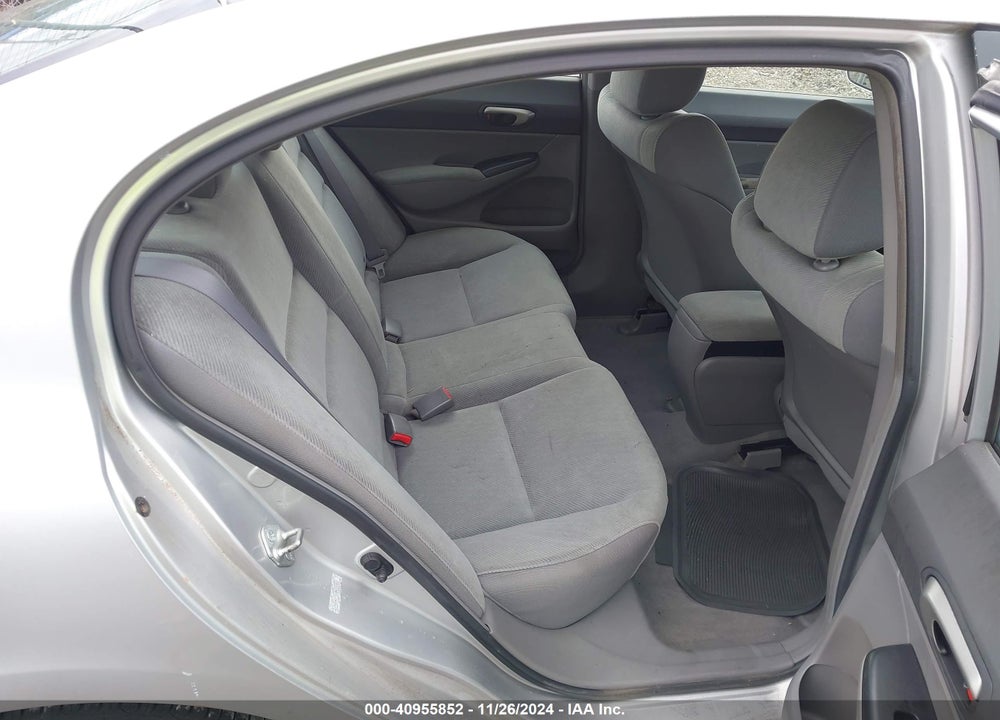 2011 HONDA CIVIC LX VIN: 2HGFA1F5XBH300483