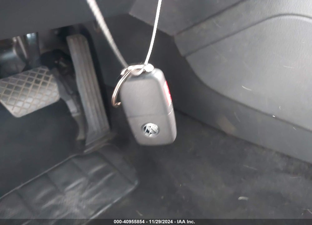 2017 VOLKSWAGEN JETTA VIN: 3VWDB7AJ6HM309389
