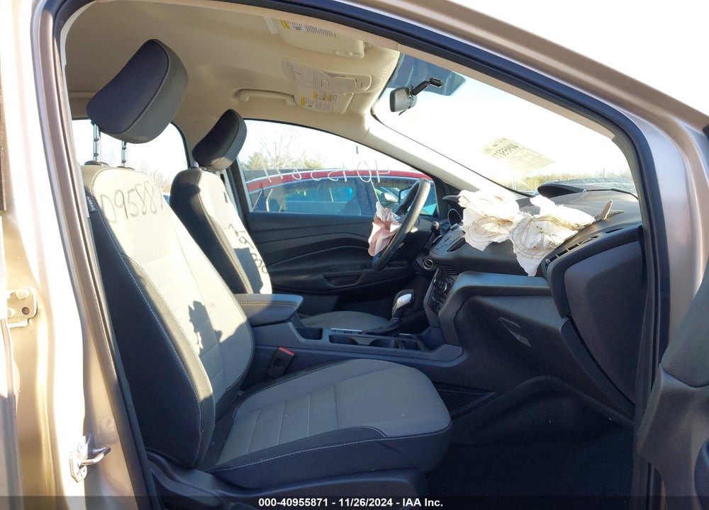 2018 FORD ESCAPE S VIN: 1FMCU0F73JUA29391