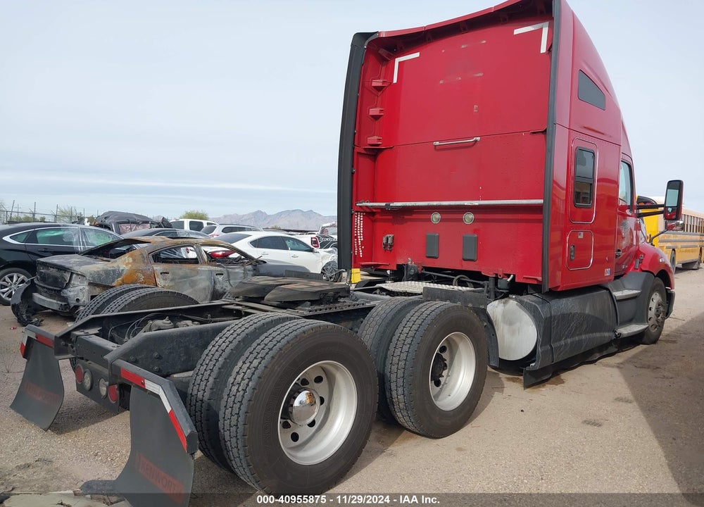 2017 KENWORTH T680 VIN: 1XKYDP9X3HJ138934