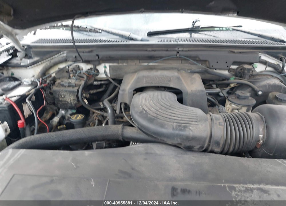 2002 FORD F-150 LARIAT/XLT VIN: 1FTRW07L02KC44616