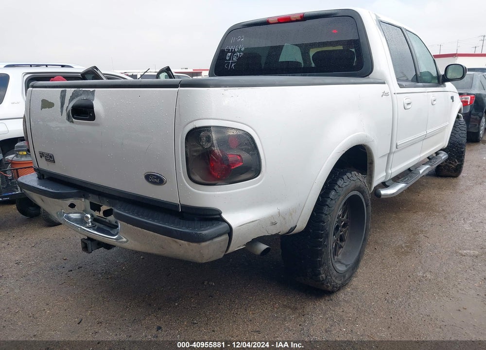 2002 FORD F-150 LARIAT/XLT VIN: 1FTRW07L02KC44616