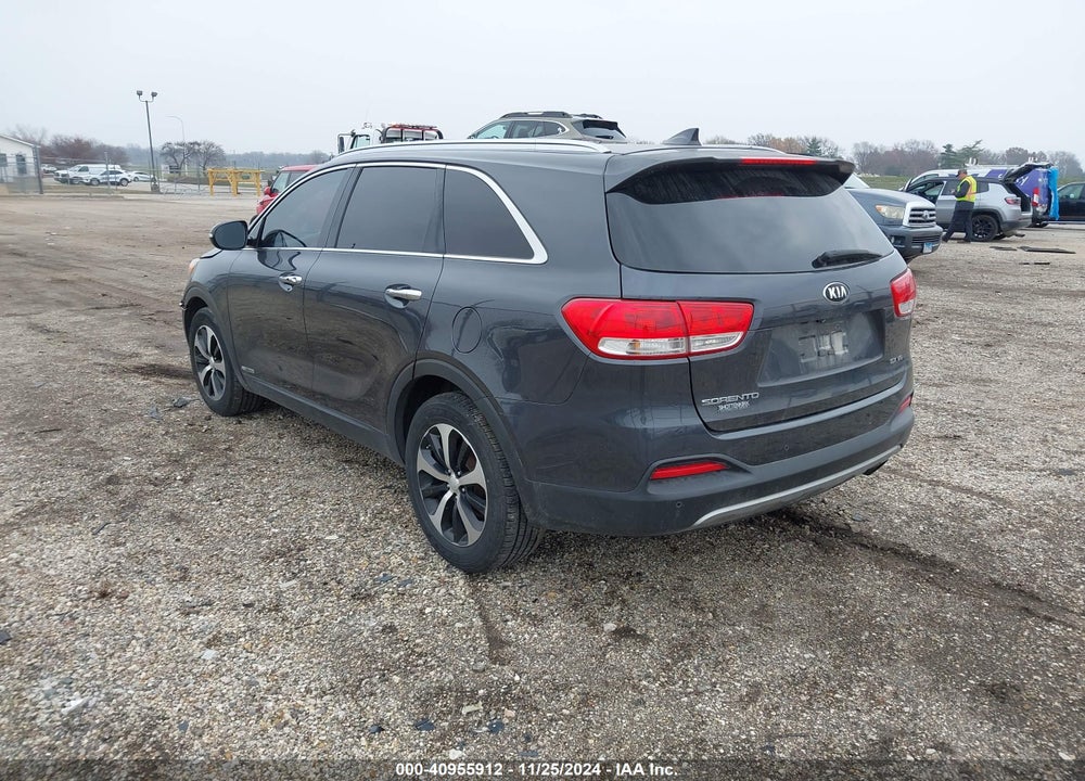 2016 KIA SORENTO 3.3L EX VIN: 5XYPHDA54GG110739