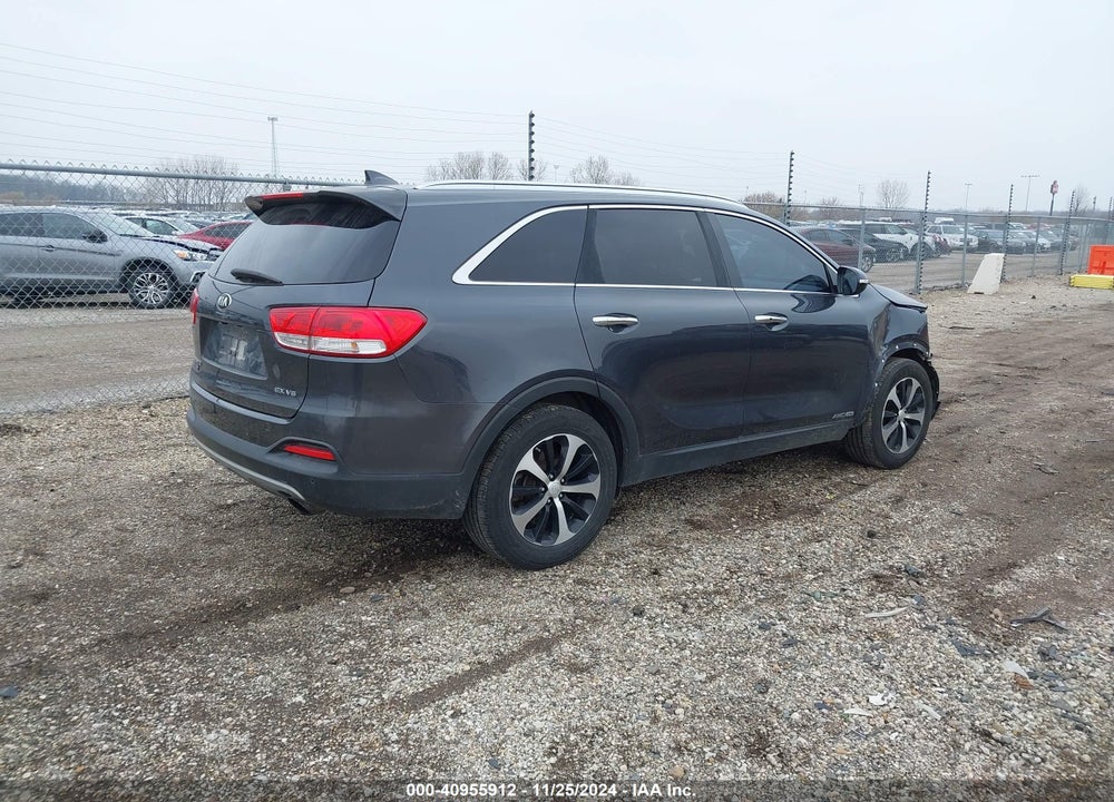 2016 KIA SORENTO 3.3L EX VIN: 5XYPHDA54GG110739