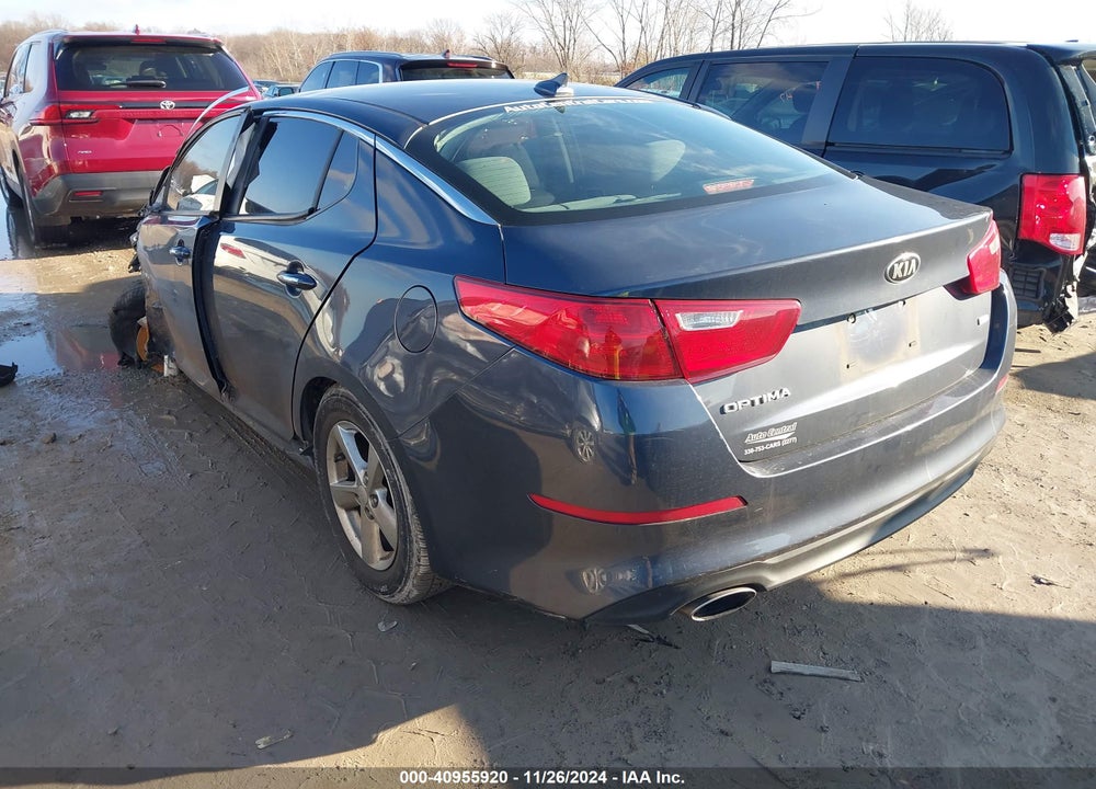 2015 KIA OPTIMA VIN: KNAGM4A76F5613027