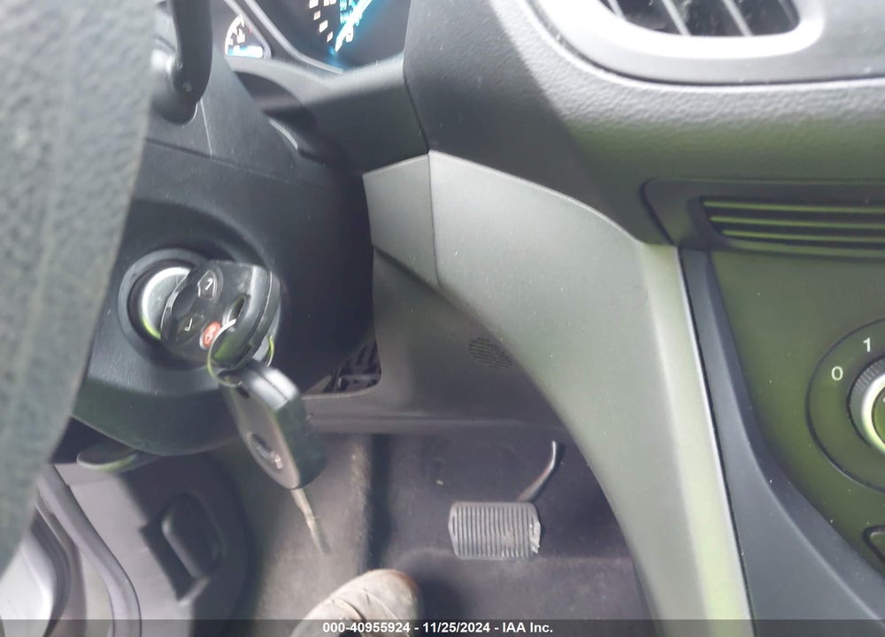 2014 FORD ESCAPE SE VIN: 1FMCU0GX0EUD10195