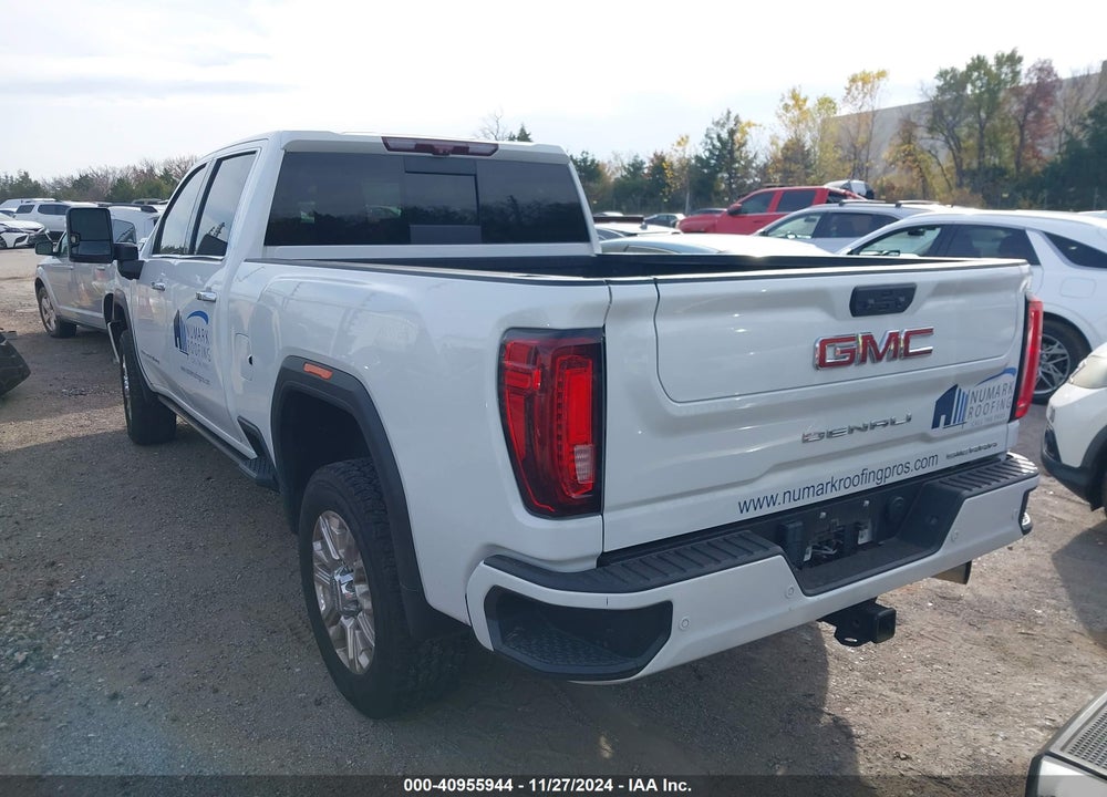 2022 GMC SIERRA 2500HD 4WD  STANDARD BED DENALI VIN: 1GT49REY0NF318618