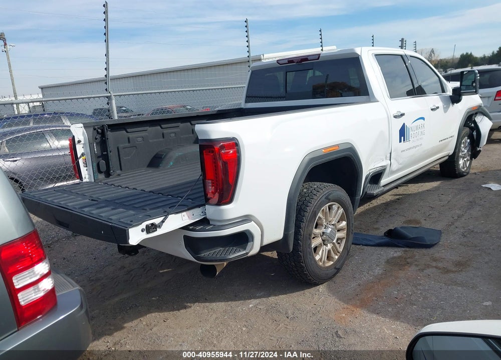 2022 GMC SIERRA 2500HD 4WD  STANDARD BED DENALI VIN: 1GT49REY0NF318618