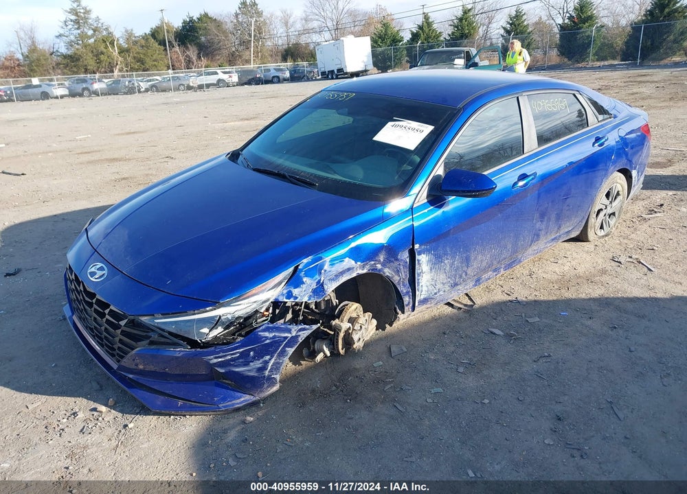 2022 HYUNDAI ELANTRA VIN: 5NPLM4AG9NH064066