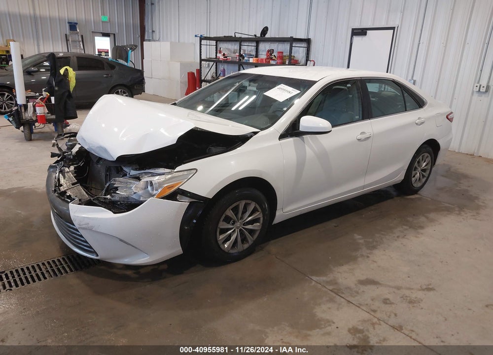 2017 TOYOTA CAMRY LE VIN: 4T1BF1FK1HU424549