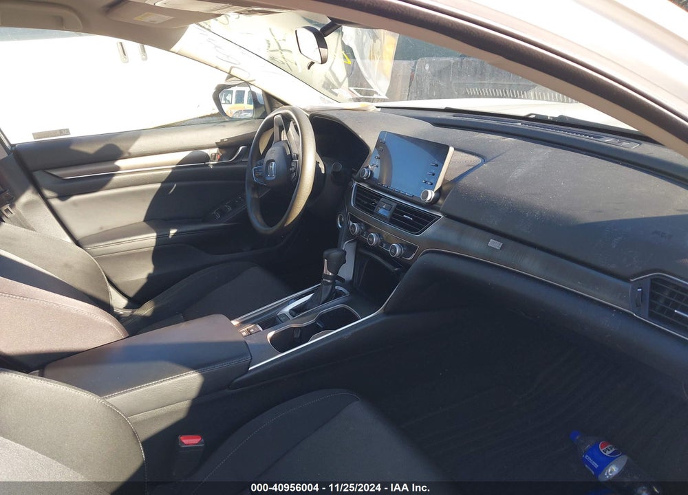 2018 HONDA ACCORD LX VIN: 1HGCV1F15JA188158