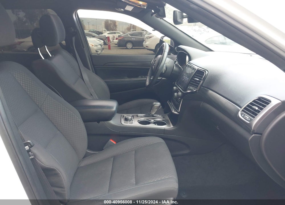 2019 JEEP GRAND CHEROKEE UPLAND 4X4 VIN: 1C4RJFAG5KC620928