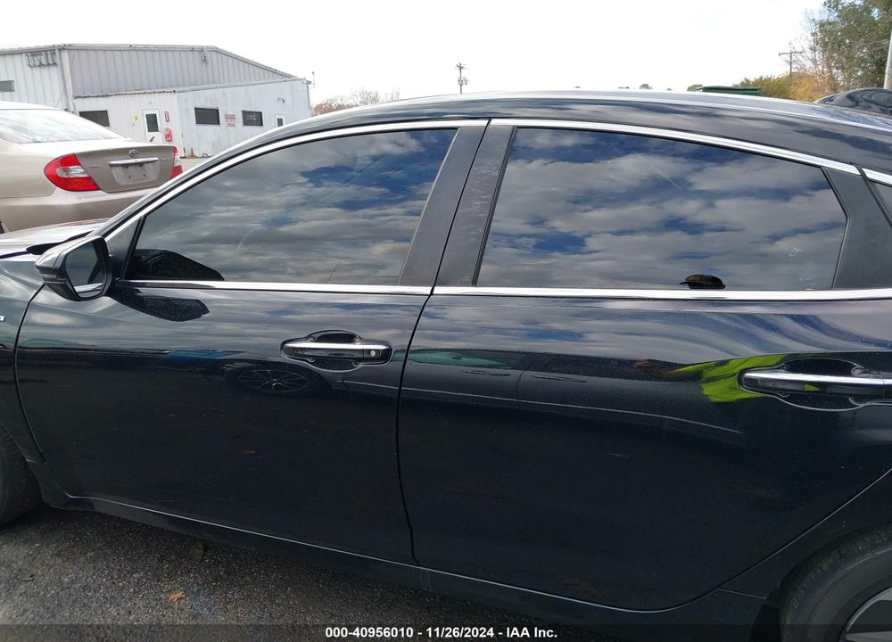 2019 HONDA INSIGHT TOURING VIN: 19XZE4F98KE003230