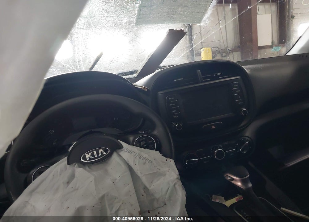 2021 KIA SOUL LX VIN: KNDJ23AU8M7737767