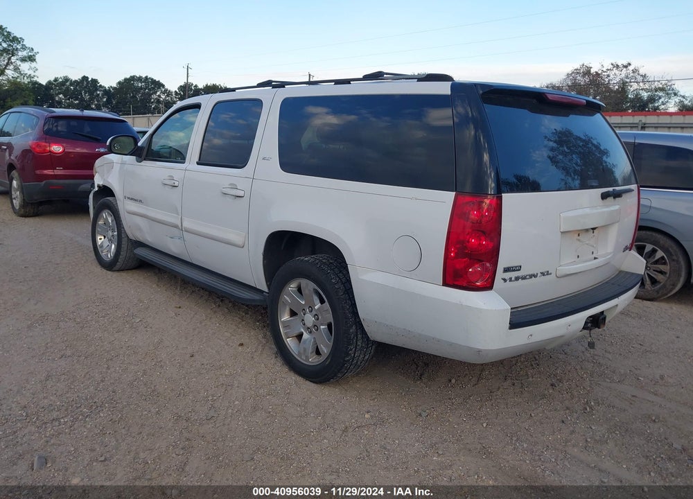 2007 GMC YUKON XL 1500 SLT VIN: 1GKFC16077R251638