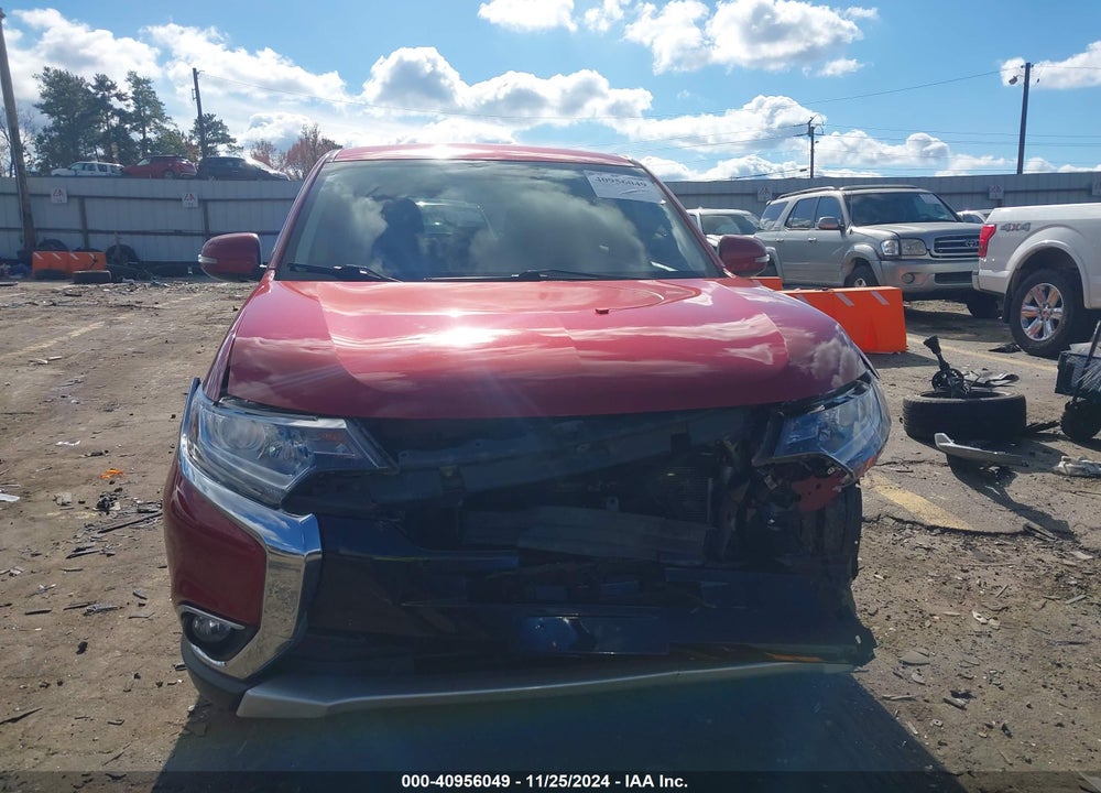 2018 MITSUBISHI OUTLANDER SE VIN: JA4AD3A34JZ016289