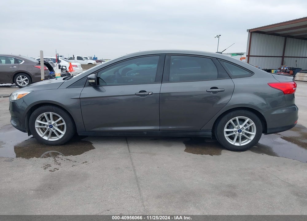 2017 FORD FOCUS SE VIN: 1FADP3F24HL254124