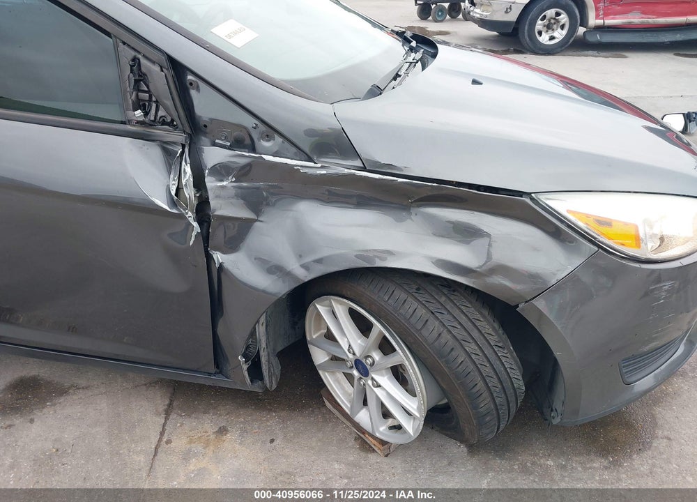 2017 FORD FOCUS SE VIN: 1FADP3F24HL254124