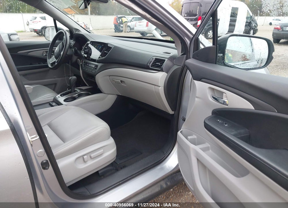 2020 HONDA PILOT 2WD EX-L VIN: 5FNYF5H54LB028727