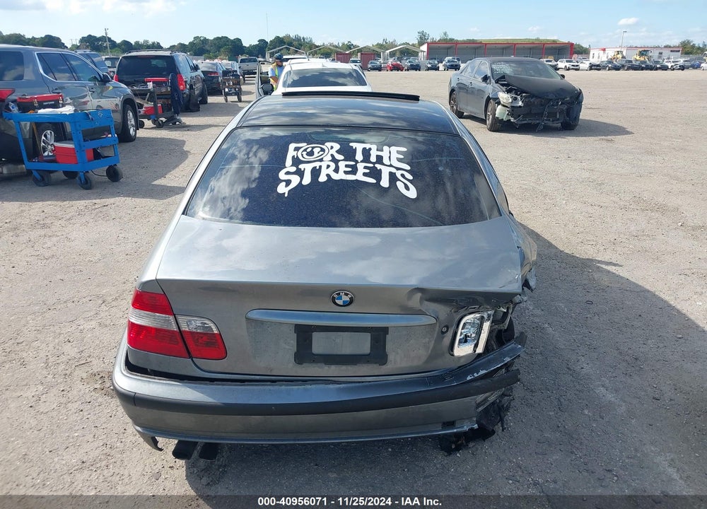 2005 BMW 330I VIN: WBAEV53415KM42877