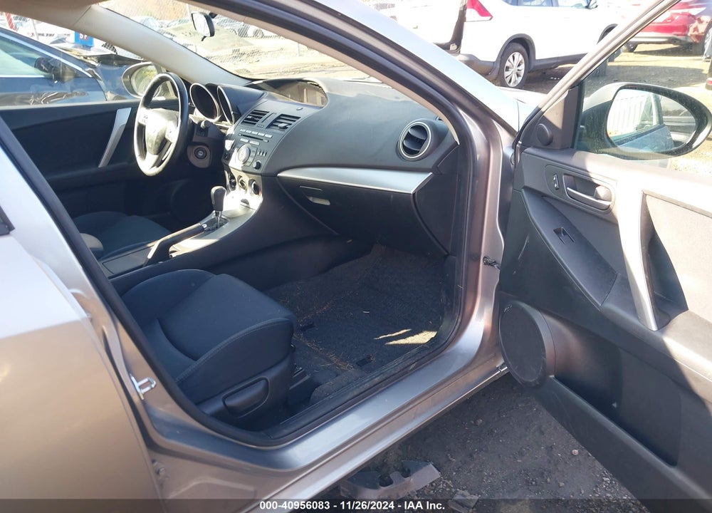 2010 MAZDA 3 S SPORT VIN: JM1BL1S69A1328407