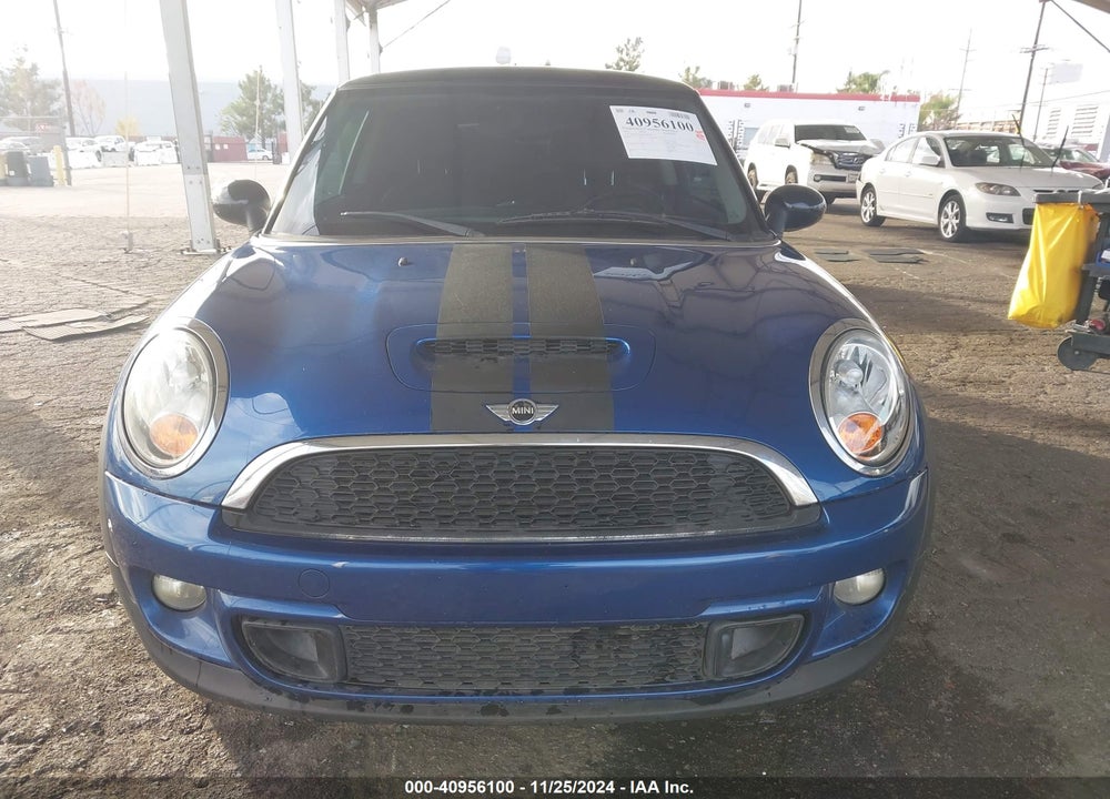 2013 MINI HARDTOP COOPER S VIN: WMWSV3C50DT388920