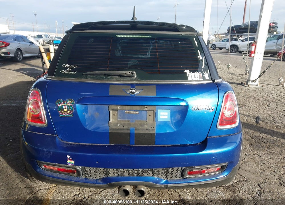 2013 MINI HARDTOP COOPER S VIN: WMWSV3C50DT388920