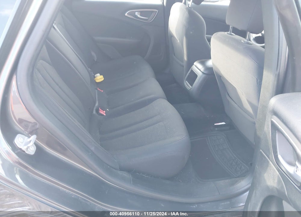 2015 CHRYSLER 200 VIN: 1C3CCCAB1FN613895