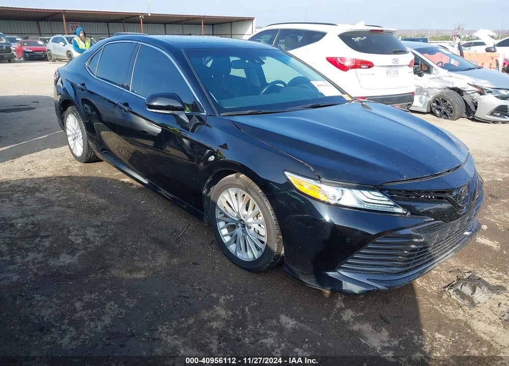 2018 TOYOTA CAMRY XLE V6 VIN: 4T1BZ1HK3JU007475