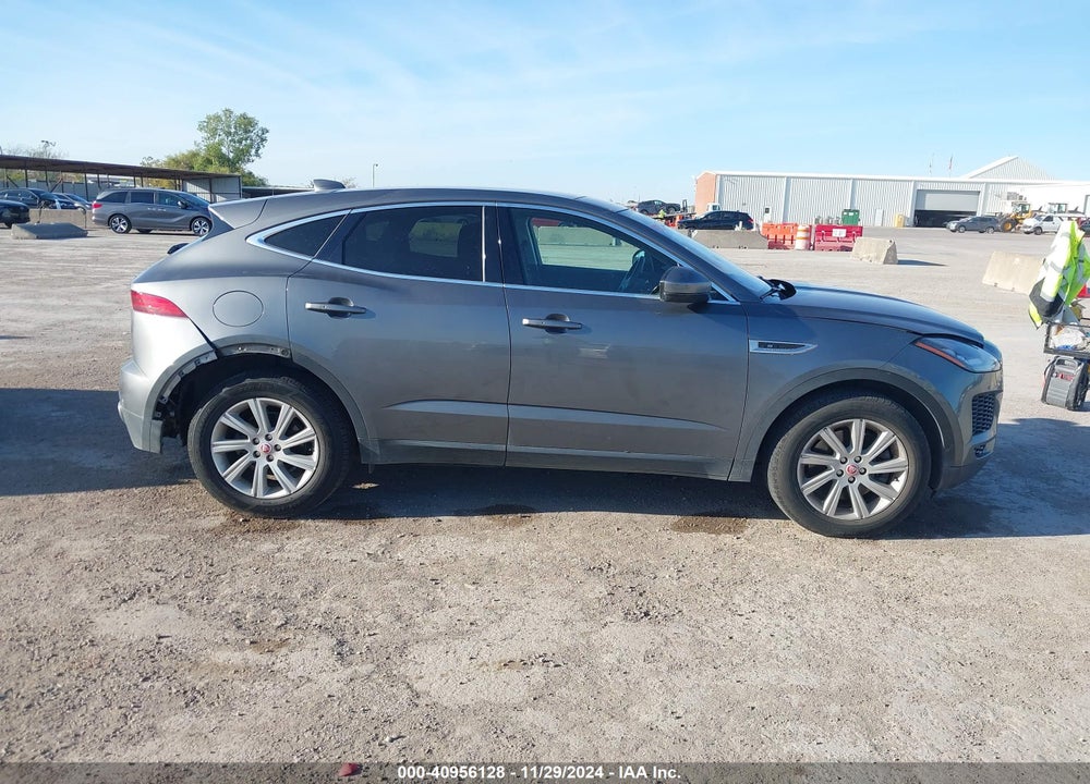 2018 JAGUAR E-PACE R-DYNAMIC S/S VIN: SADFJ2FX6J1Z30864