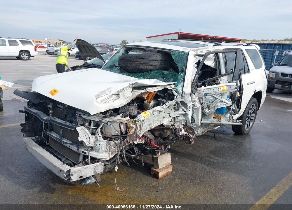 2019 TOYOTA 4RUNNER LIMITED VIN: JTEBU5JR1K5642879