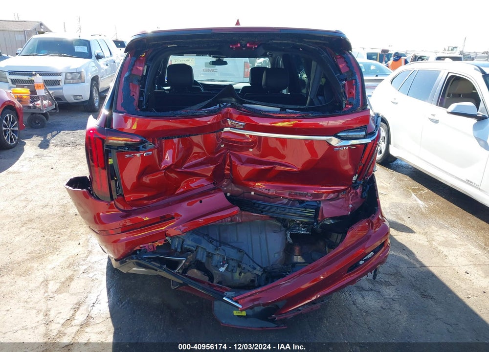 2024 CADILLAC XT6 LUXURY VIN: 1GYKPAR46RZ703461