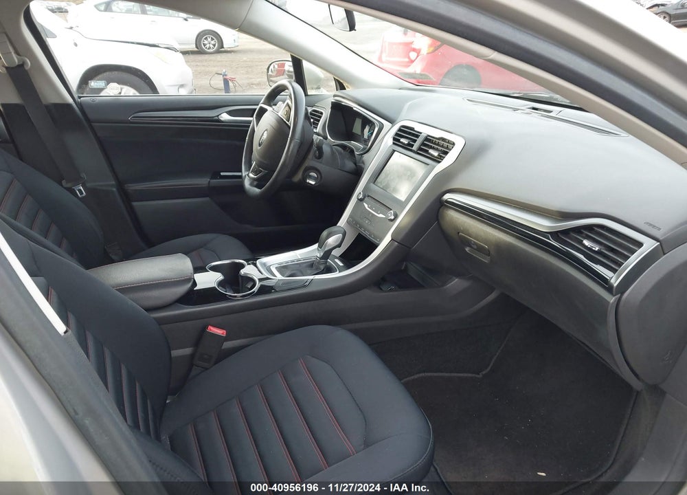2015 FORD FUSION SE VIN: 3FA6P0T94FR241459