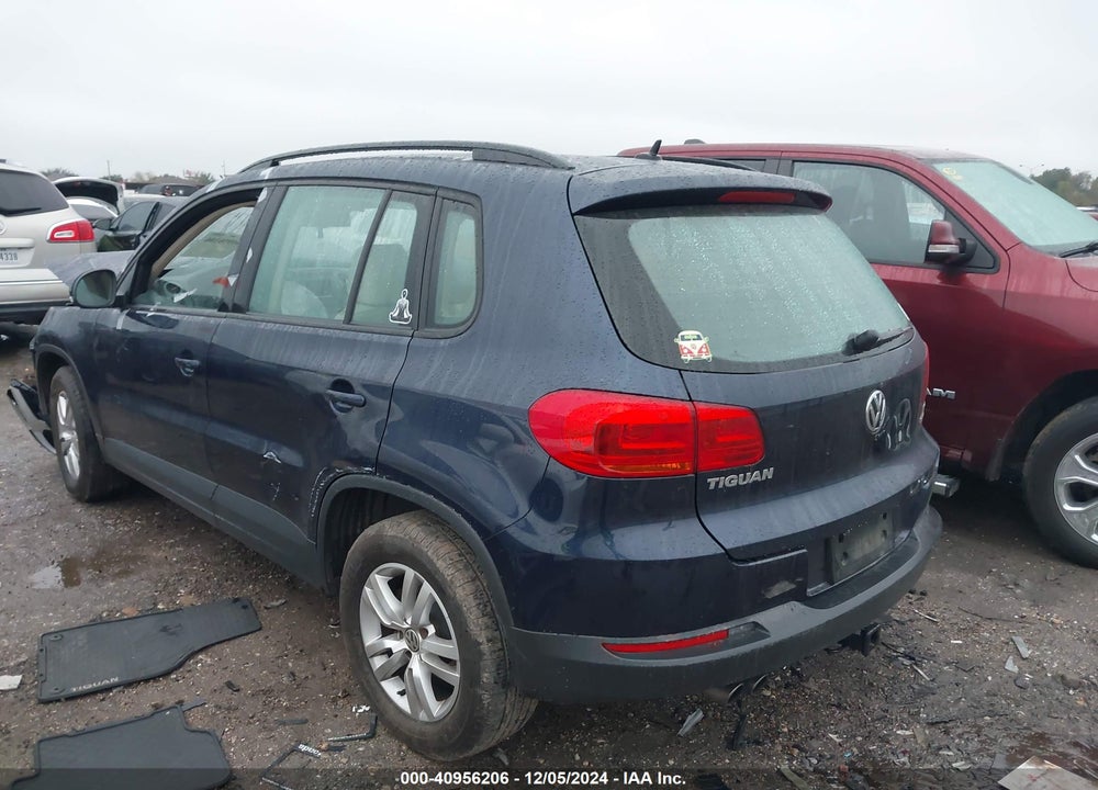 2016 VOLKSWAGEN TIGUAN S VIN: WVGBV7AX8GW575450