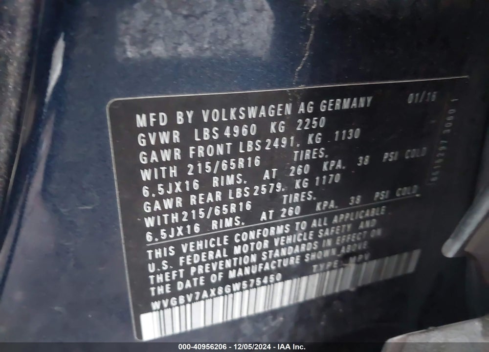 2016 VOLKSWAGEN TIGUAN S VIN: WVGBV7AX8GW575450