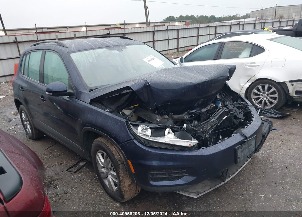 2016 VOLKSWAGEN TIGUAN S VIN: WVGBV7AX8GW575450