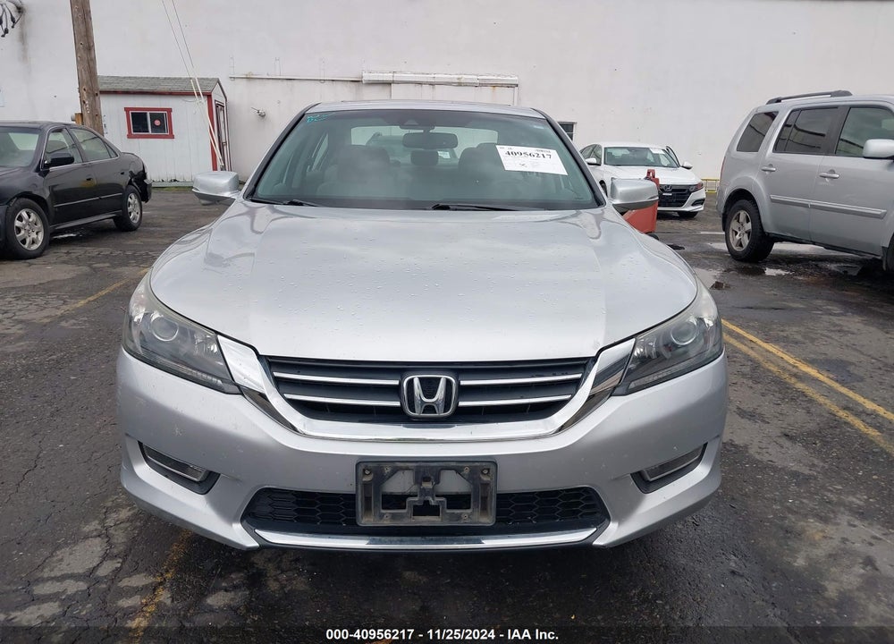 2013 HONDA ACCORD VIN: 1HGCR2F8XDA149075