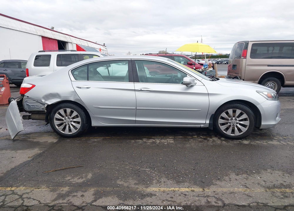 2013 HONDA ACCORD VIN: 1HGCR2F8XDA149075