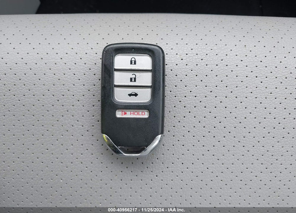 2013 HONDA ACCORD VIN: 1HGCR2F8XDA149075